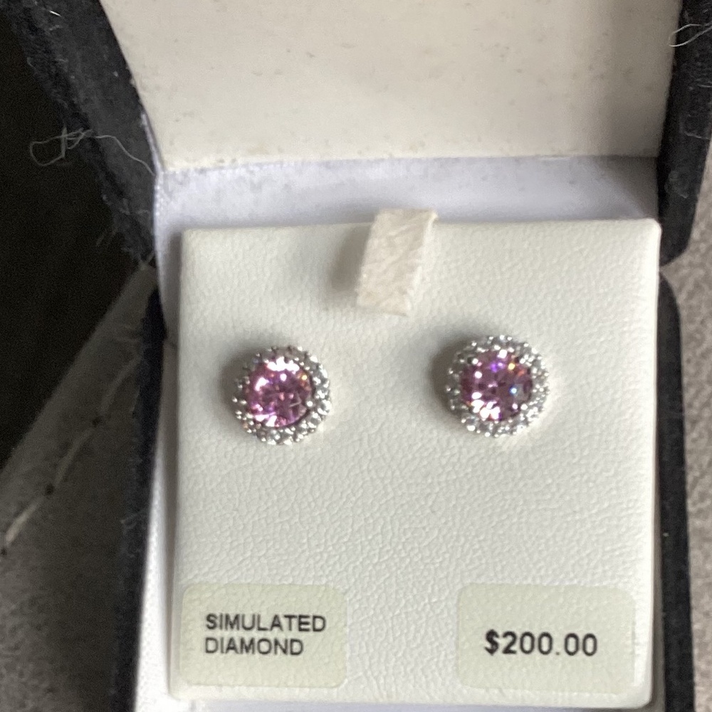 Kohls Pink and white simulated diamond  earrings New w/ tags